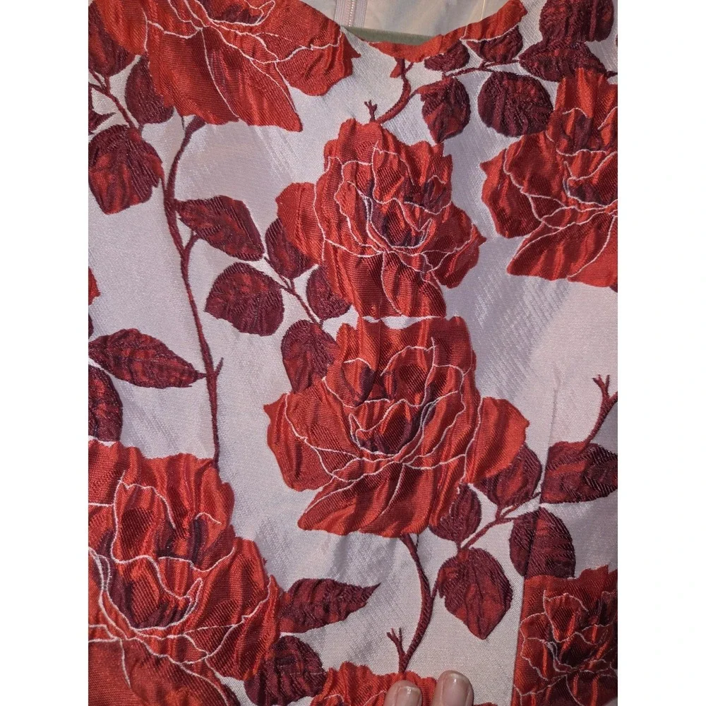 Sister Jane Wild Berry Floral Jacquard Mini Dress. Vibrant Rose. M - Picture 6 of 13